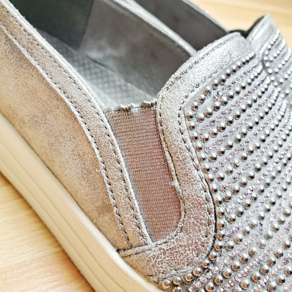 Skechers | Diamond Eyez Slip On Sneaker - Picture 15 of 15